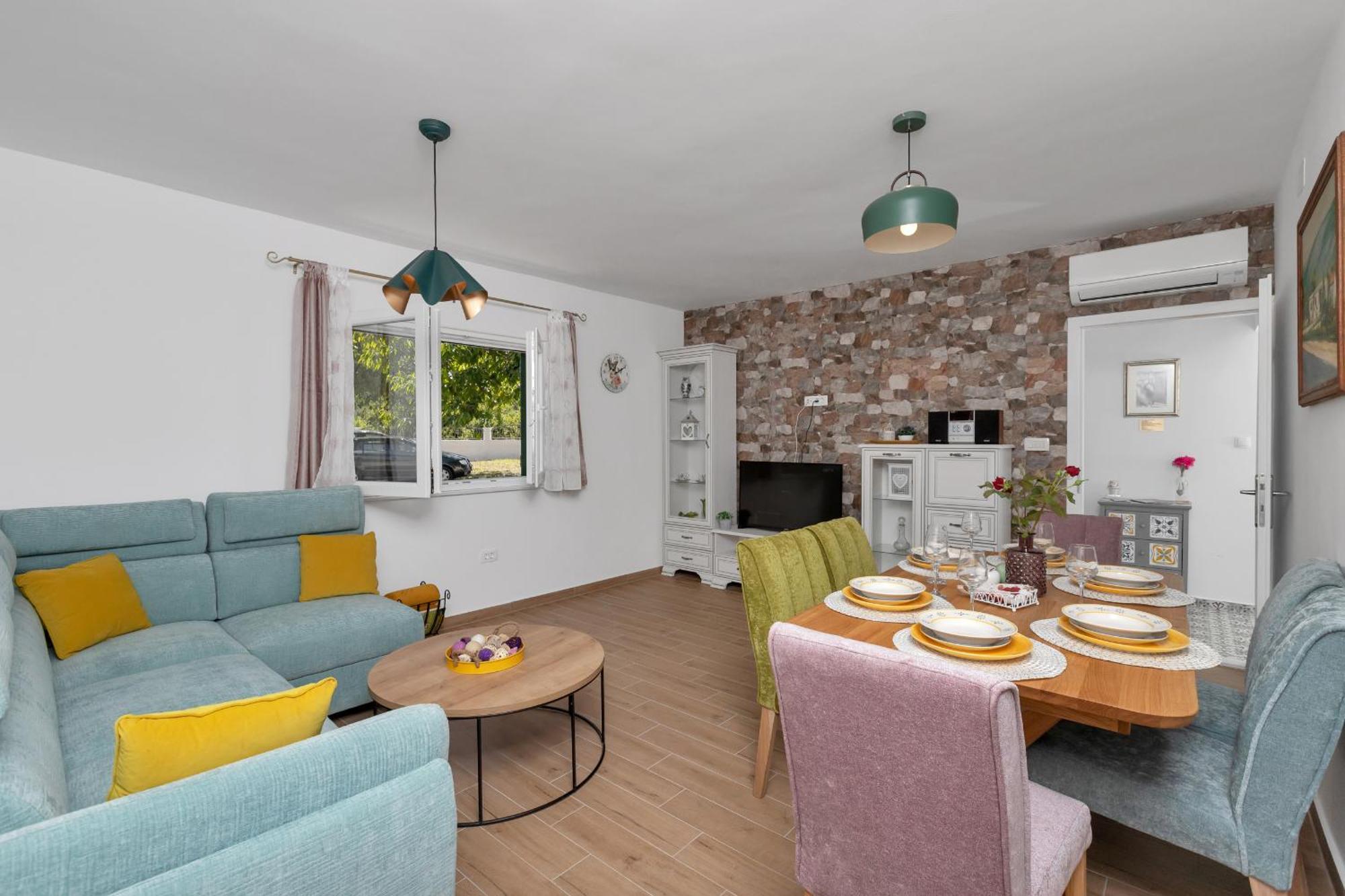 Holiday Home Danica Ozici Екстериор снимка