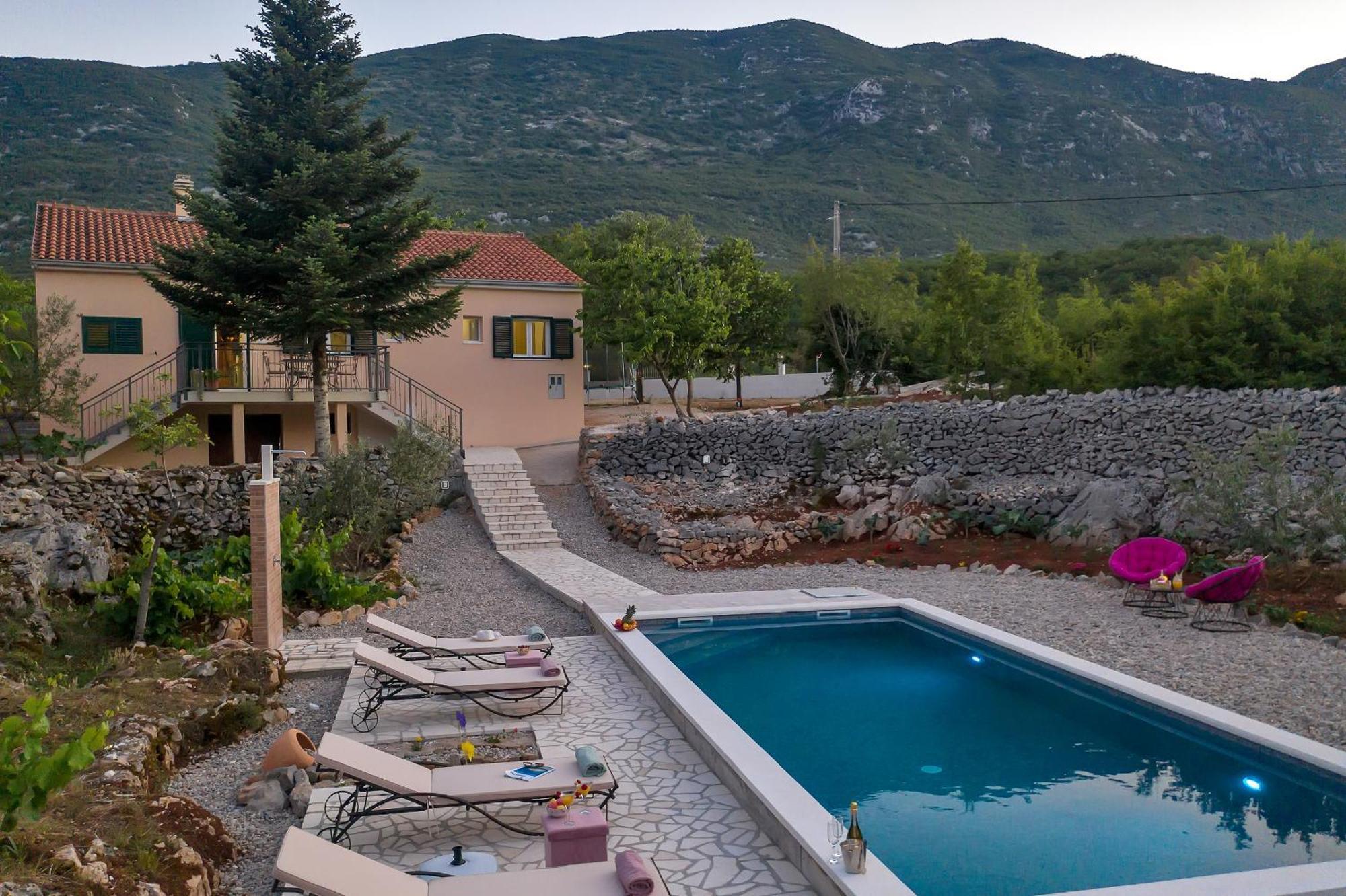 Holiday Home Danica Ozici Екстериор снимка