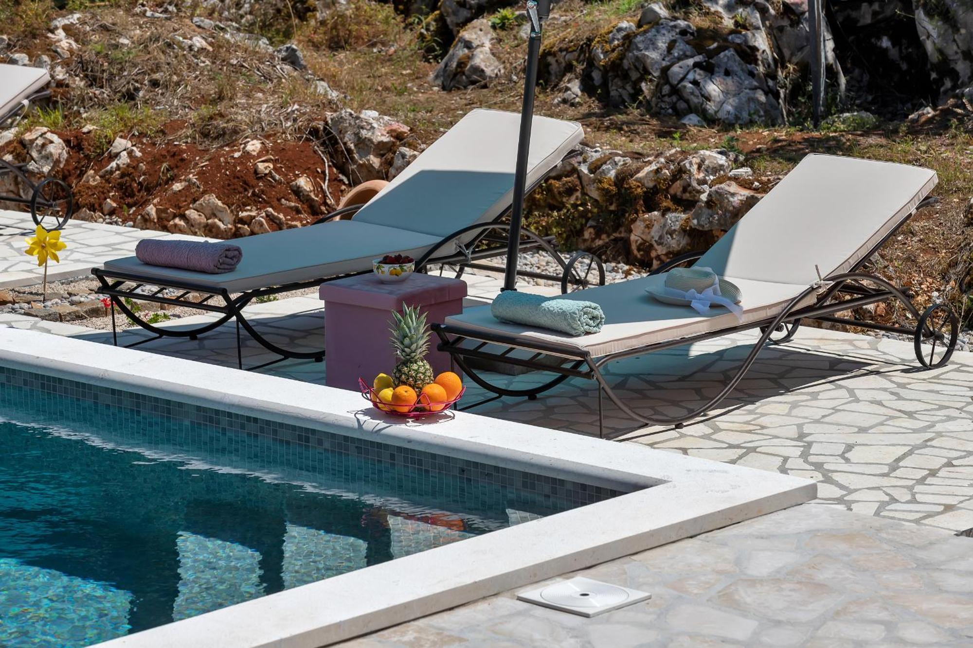 Holiday Home Danica Ozici Екстериор снимка